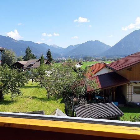 80 M2 Haushaelfte, 3 Zimmer, Parkplaetze, Bis 6 Pers Apartment Waengle Bagian luar foto